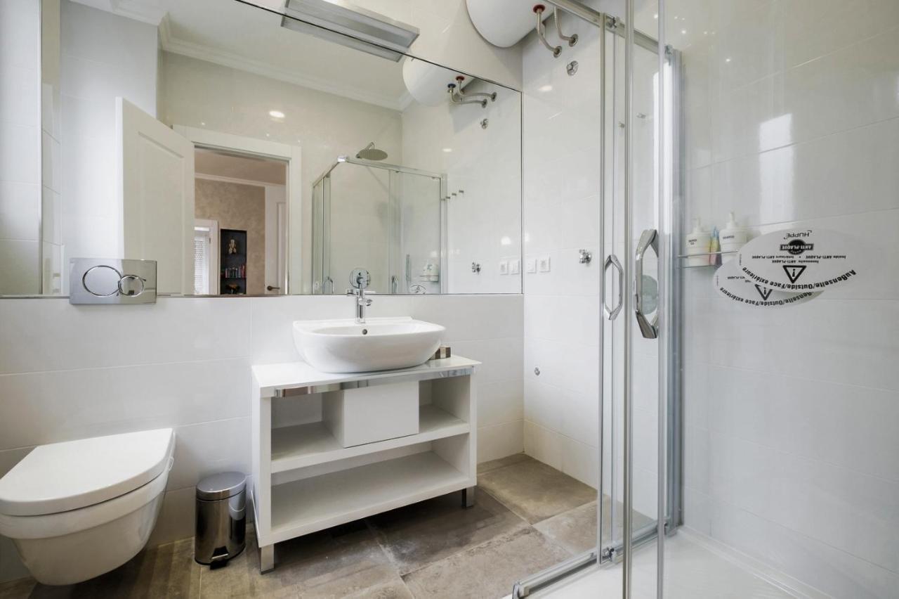 Urban Downtown Apartment Belgrado Exterior foto